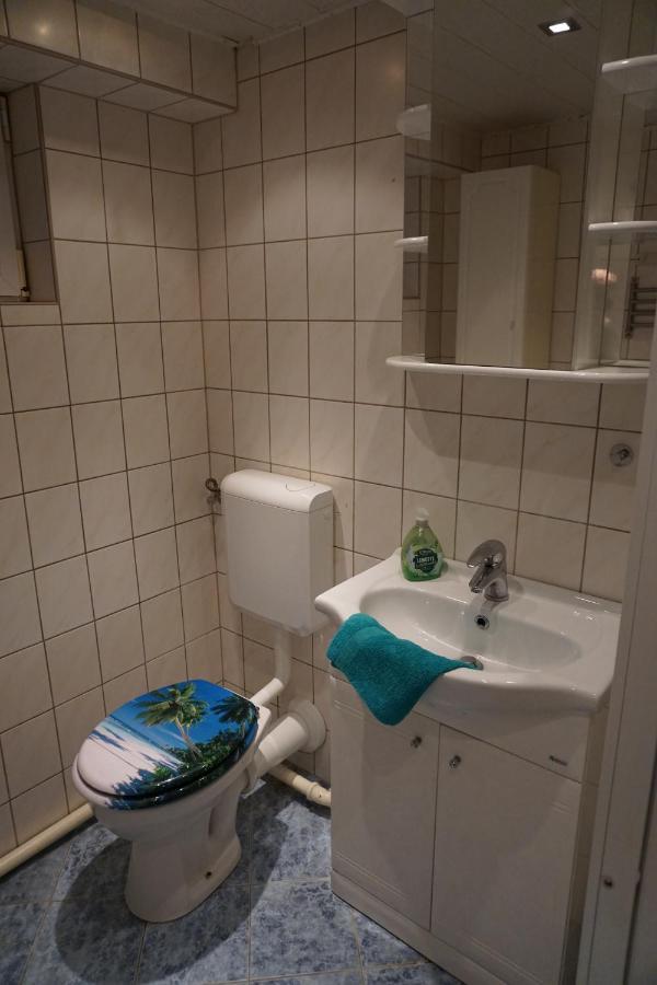 Haus Stricker Apartment Sagard Bagian luar foto