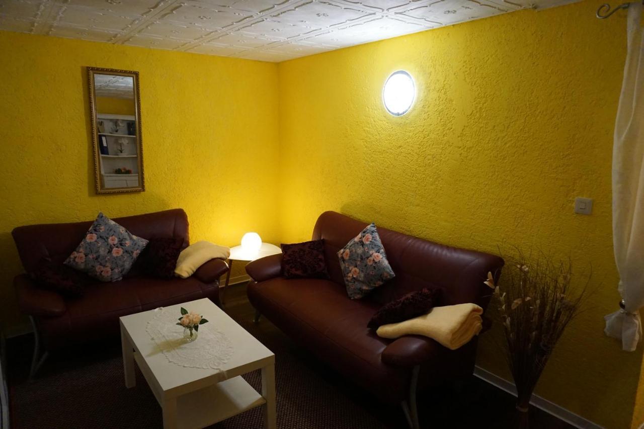 Haus Stricker Apartment Sagard Bagian luar foto